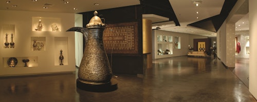 ドバイ：イスラム美術館＆ミラクルガーデン観光(即日発券)