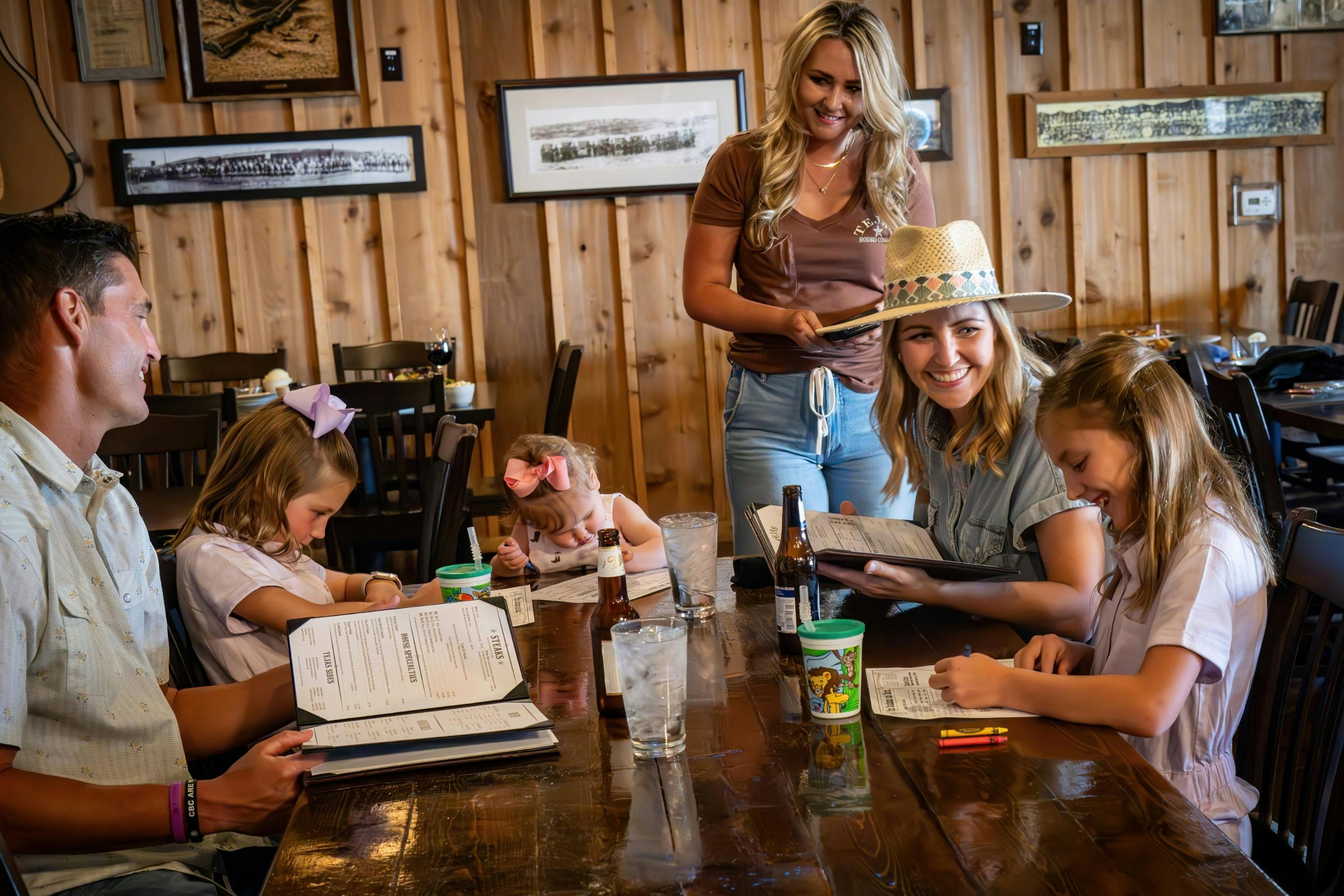 Tejas Steakhouse Γεύματα σε Εσωτερικό Χώρο
