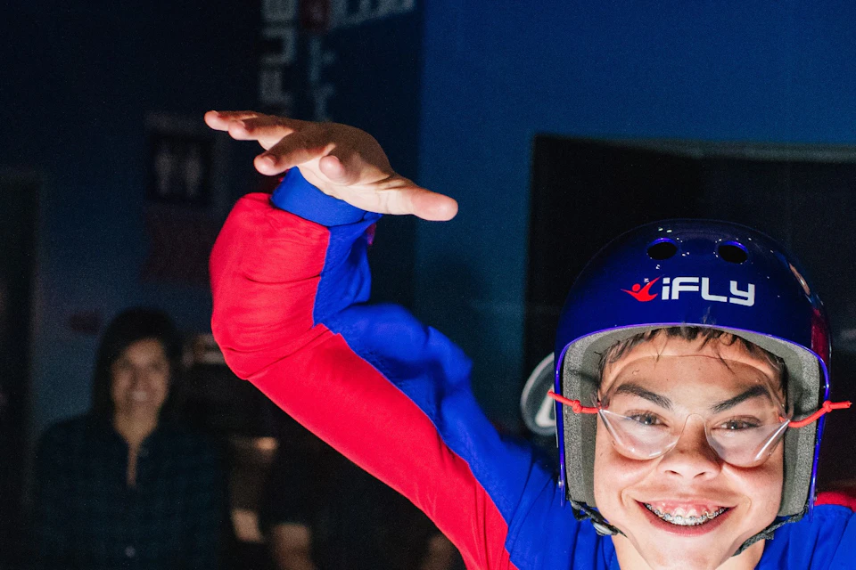 Smile and Fly!