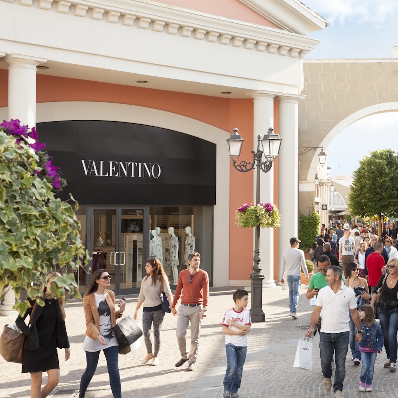 Bus To Castel Romano Outlet Mall Roundtrip From Rome Bus To Castel Romano Outlet Mall Roundtrip From Rome