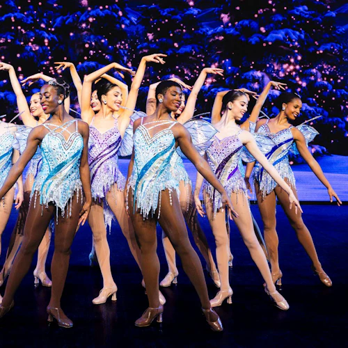 New York City: Christmas Spectacular Starring the Radio City Rockettes® - Photo 8