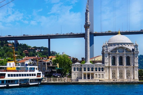 イスタンブールの黄金の角とボスポラス海峡ツアー(即日発券)