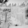 gefrorene Wasserfälle