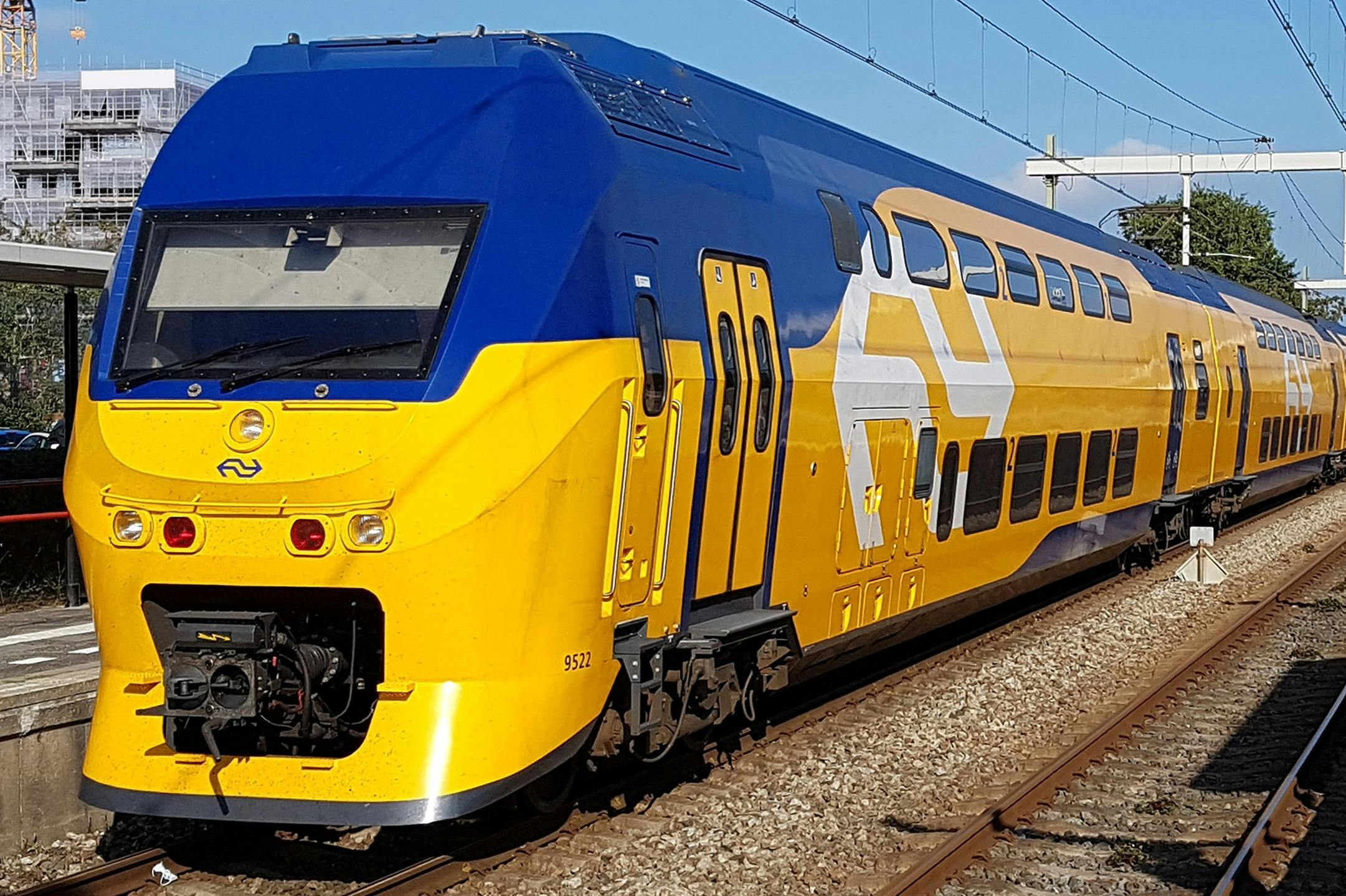 Το κείμενο "NS Train" είναι ήδη στα αγγλικά.