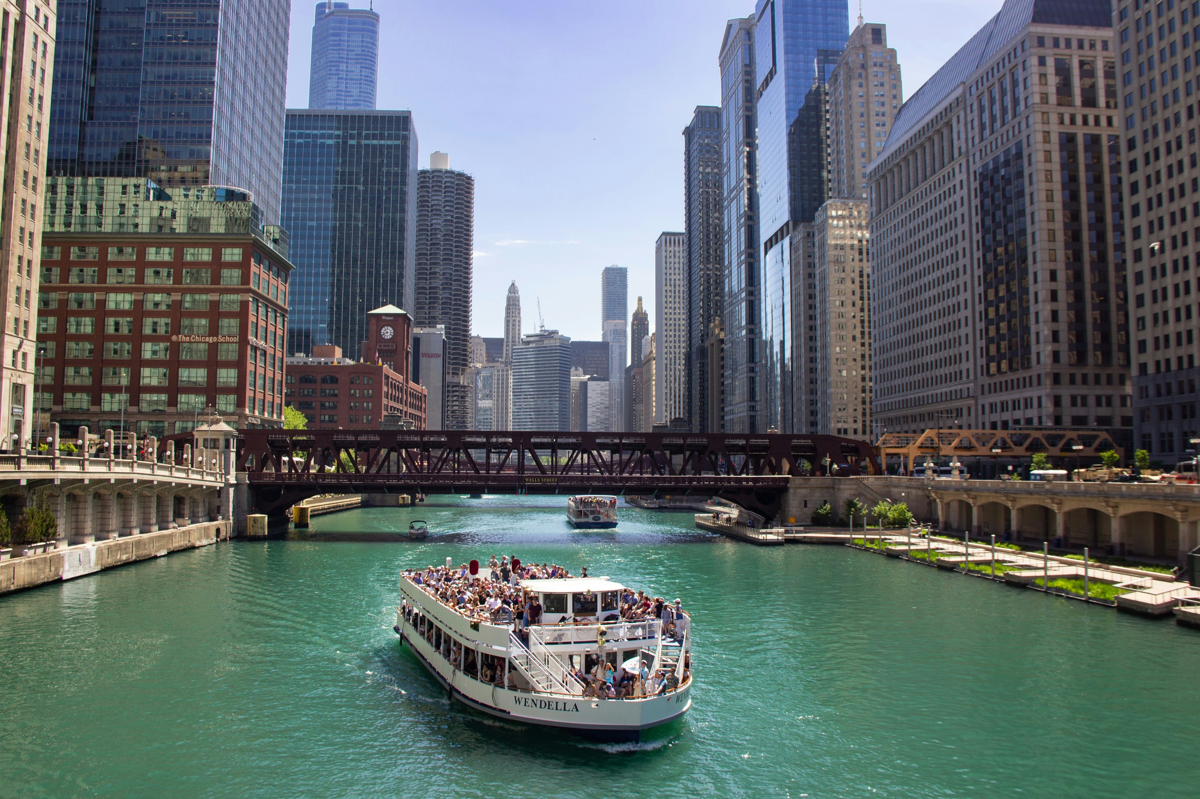 Chicago: 45-Min Architectural Sightseeing Cruise