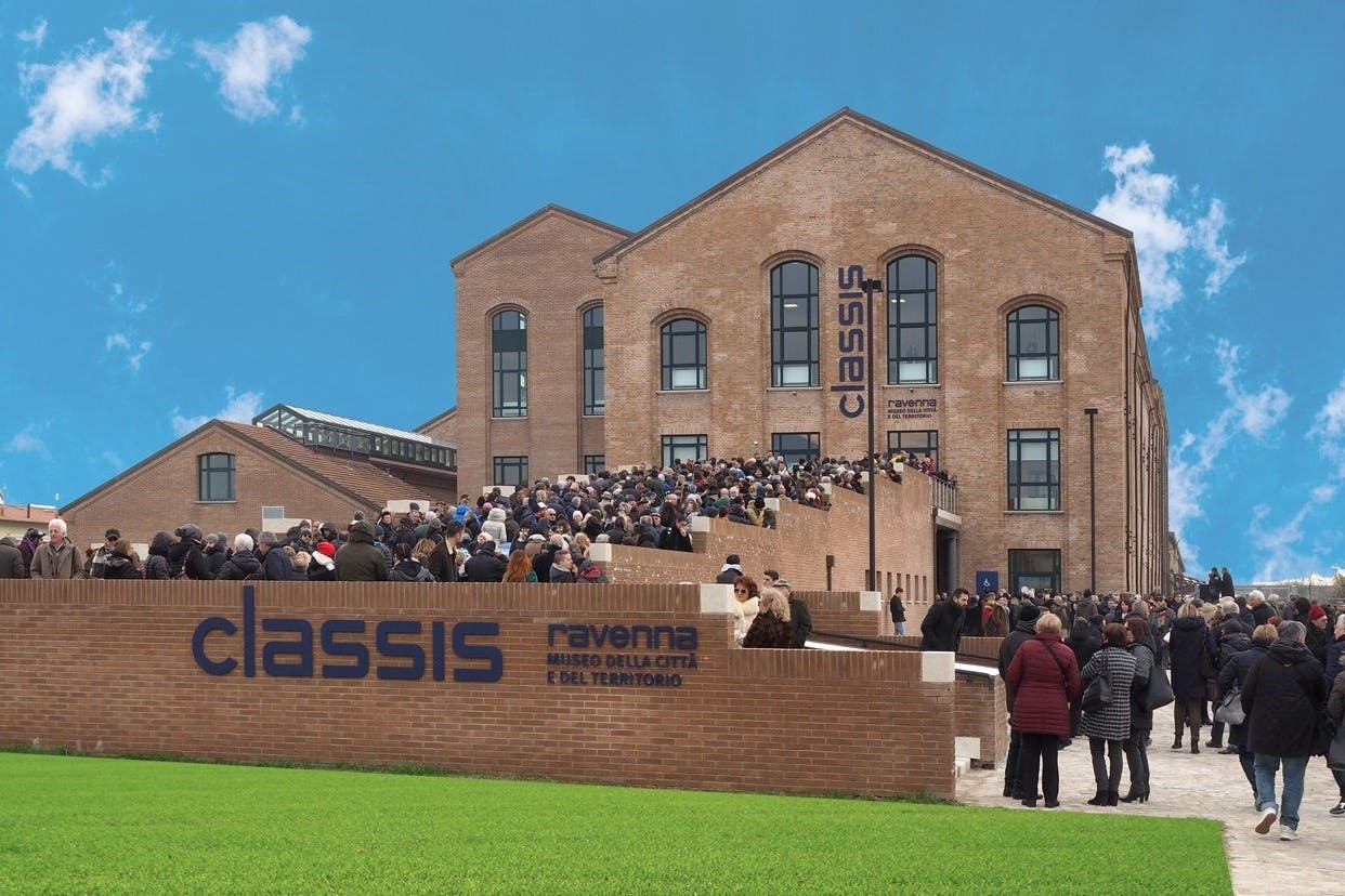 Вход в музей