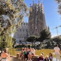 Η πρόσοψη του πάθους - Plaça de Gaudi