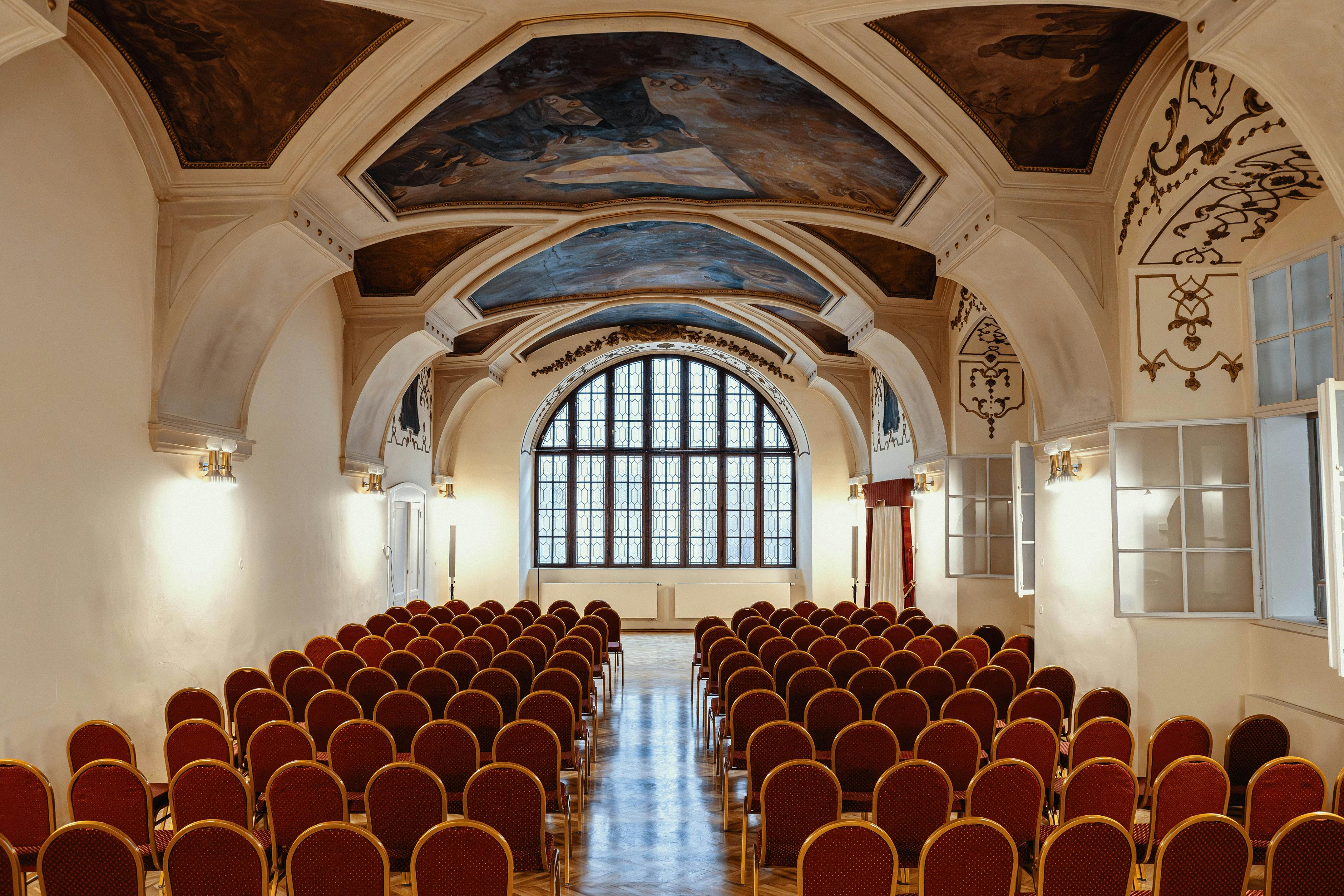 Prague Castle & the Hall of John of Luxembourg: Entry Ticket + Audio Guide 5