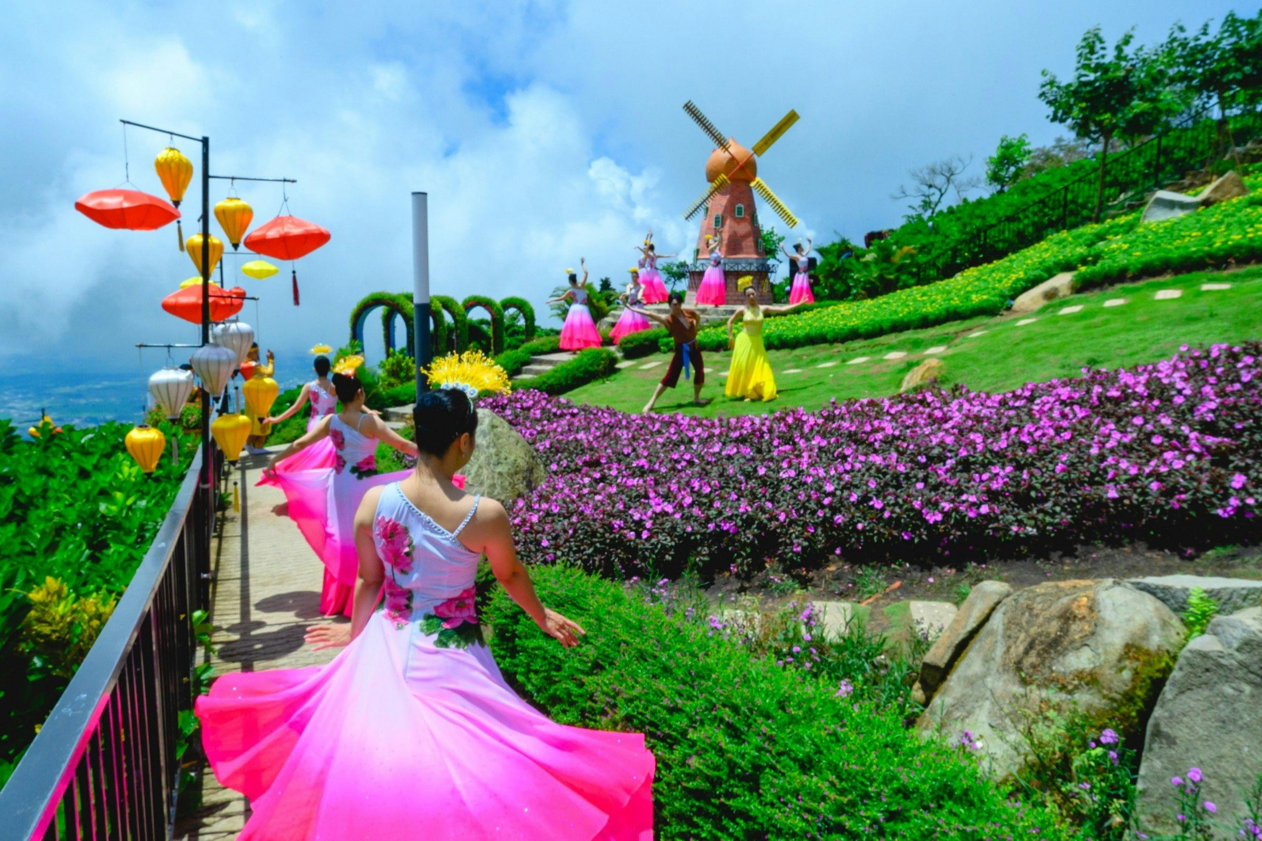 Sun World Ba Den Mountain: Roundtrip Cable Car Ride 4