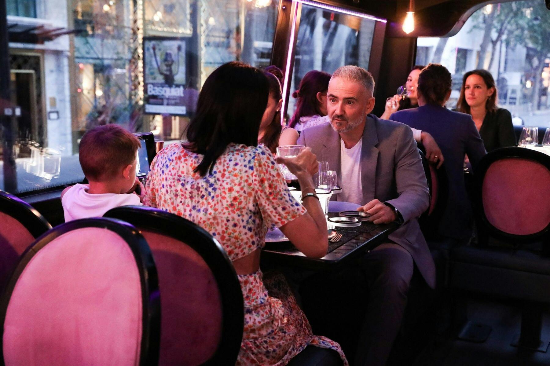 A family lunch on board the Bus Toqué Champs-Elsyées