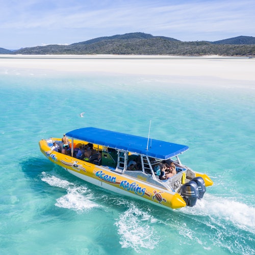 Whitsundays Ocean Rafting y Scenic Flight Combo