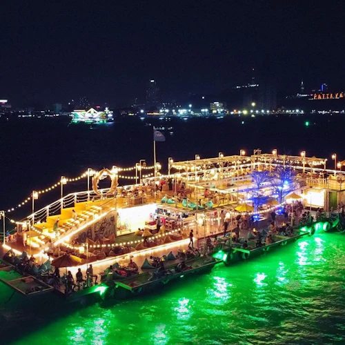 Tappia Floating Cafe Pattaya: bebida + Pesca de lula + transfers - Photo 6