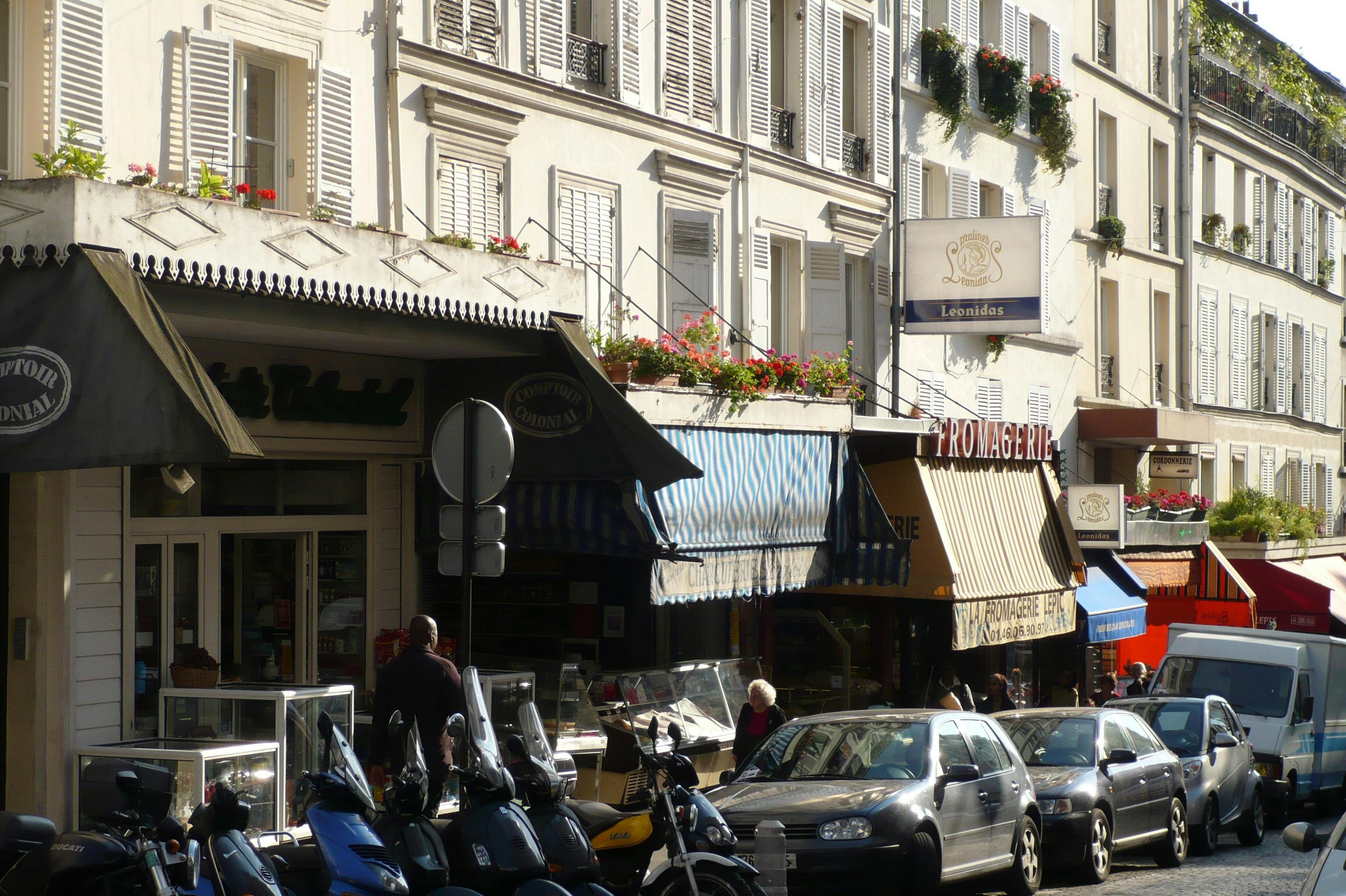Montmartre Street