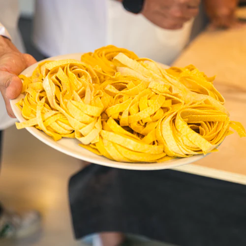 Rome: Express Pasta-Making Class - Photo 5