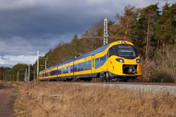 Aéroport d'Eindhoven : transfert train & bus vers/depuis Amsterdam