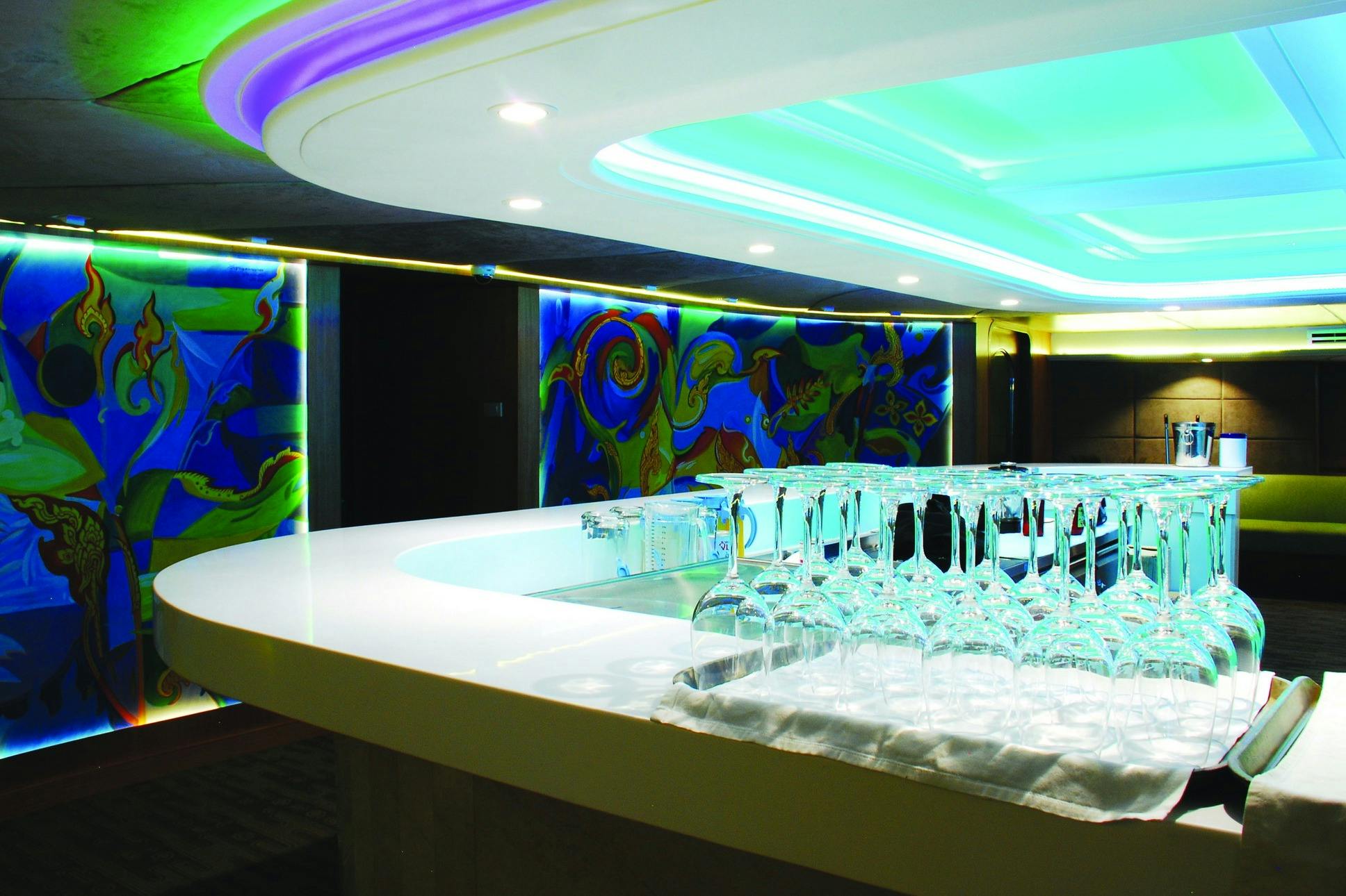 리버시티 부두에서 즐기는 방콕 펄 크루즈