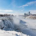 Le cascate del Niagara nella loro bellezza invernale.
