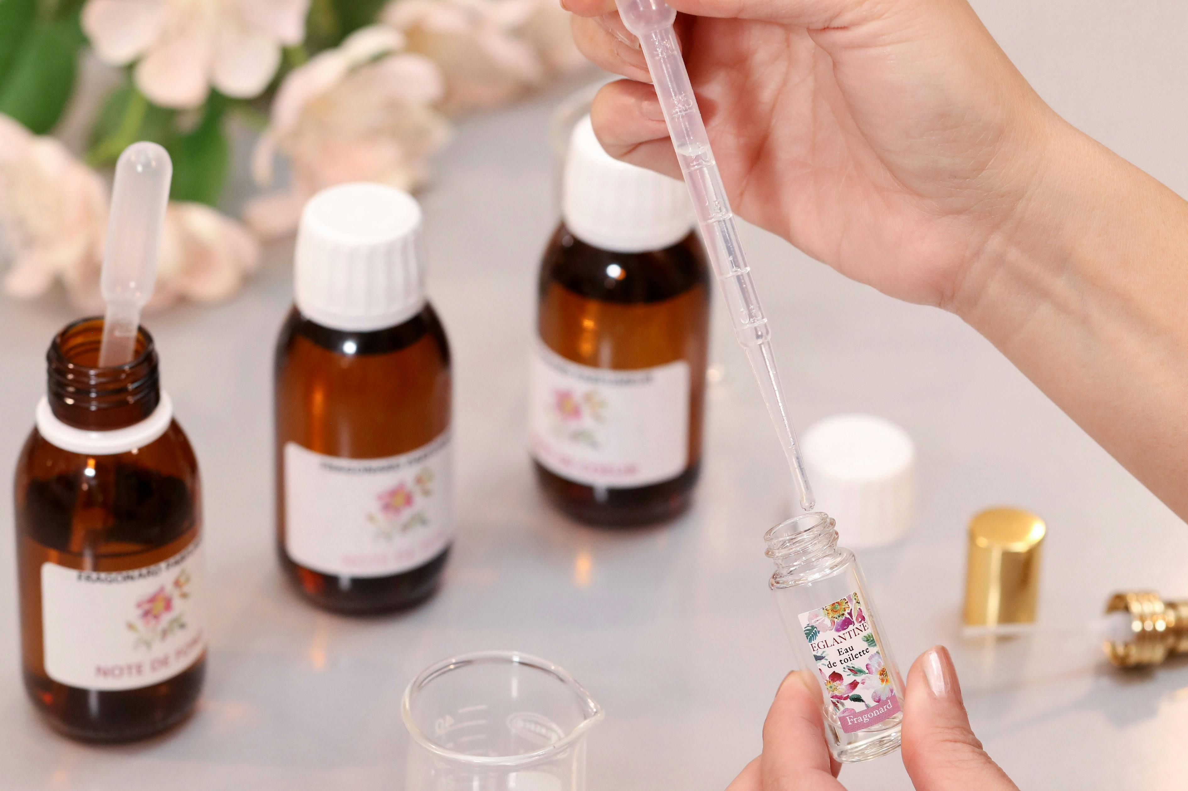 FLOWER OF THE YEAR PERFUME WORKSHOP