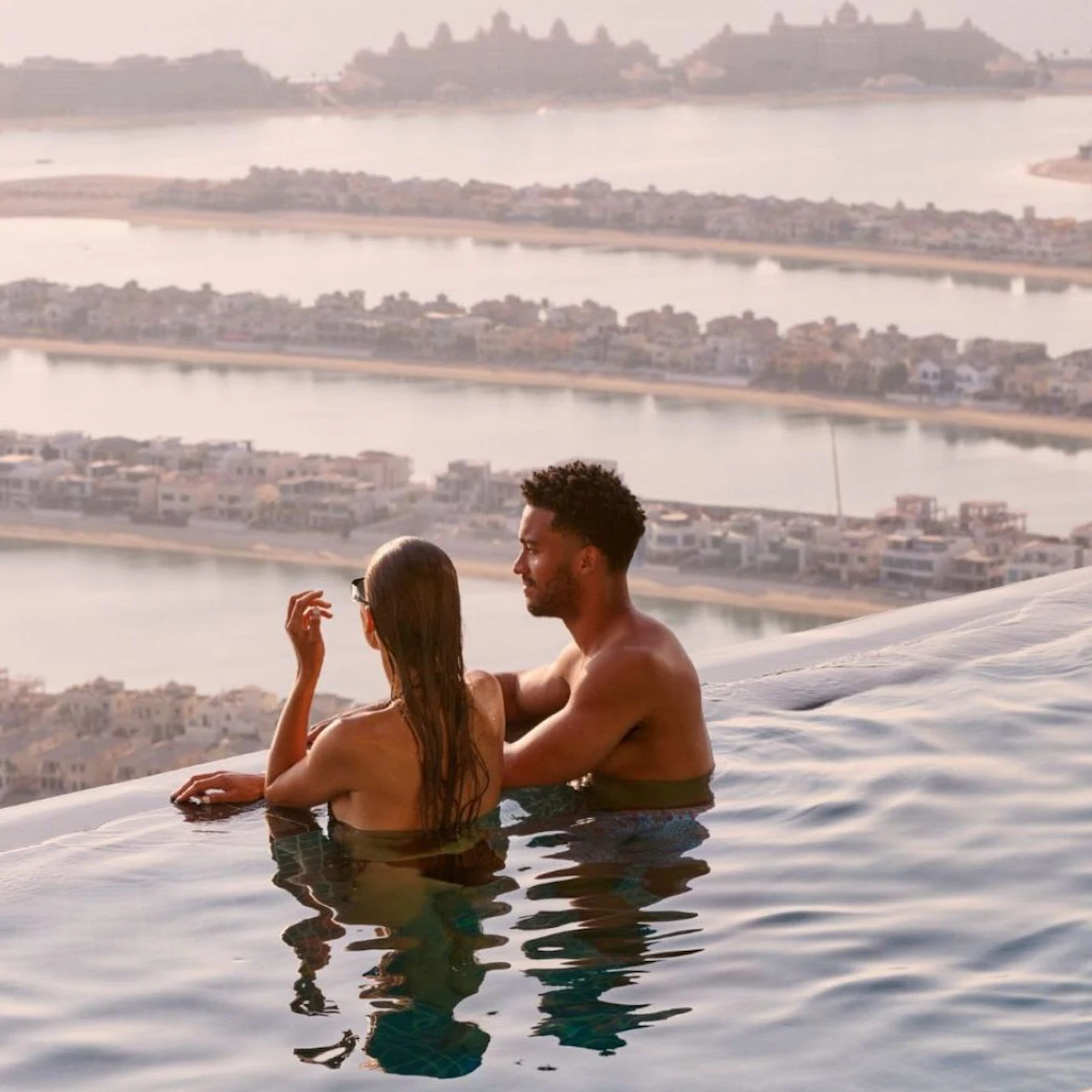 AURA SKYPOOL Dubai: Sunrise or Evening Pool Experience in Dubai β Tiqets