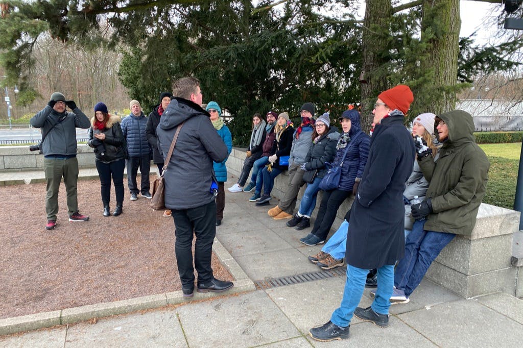 Poslechněte si tragické příběhy o bitvě u Berlína.