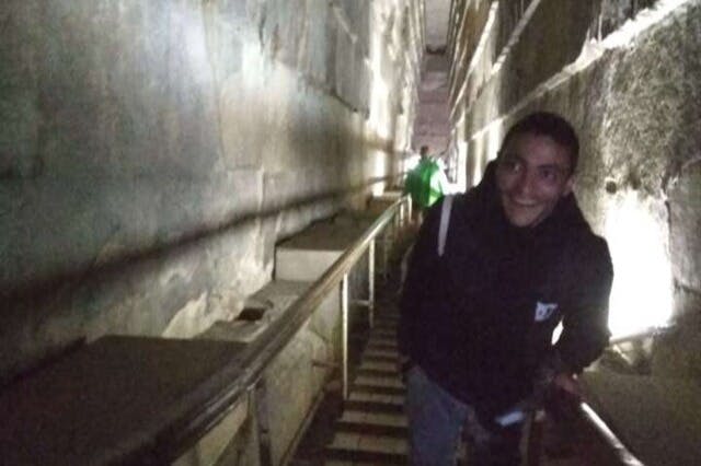 Dentro de las Pirámides de Guiza