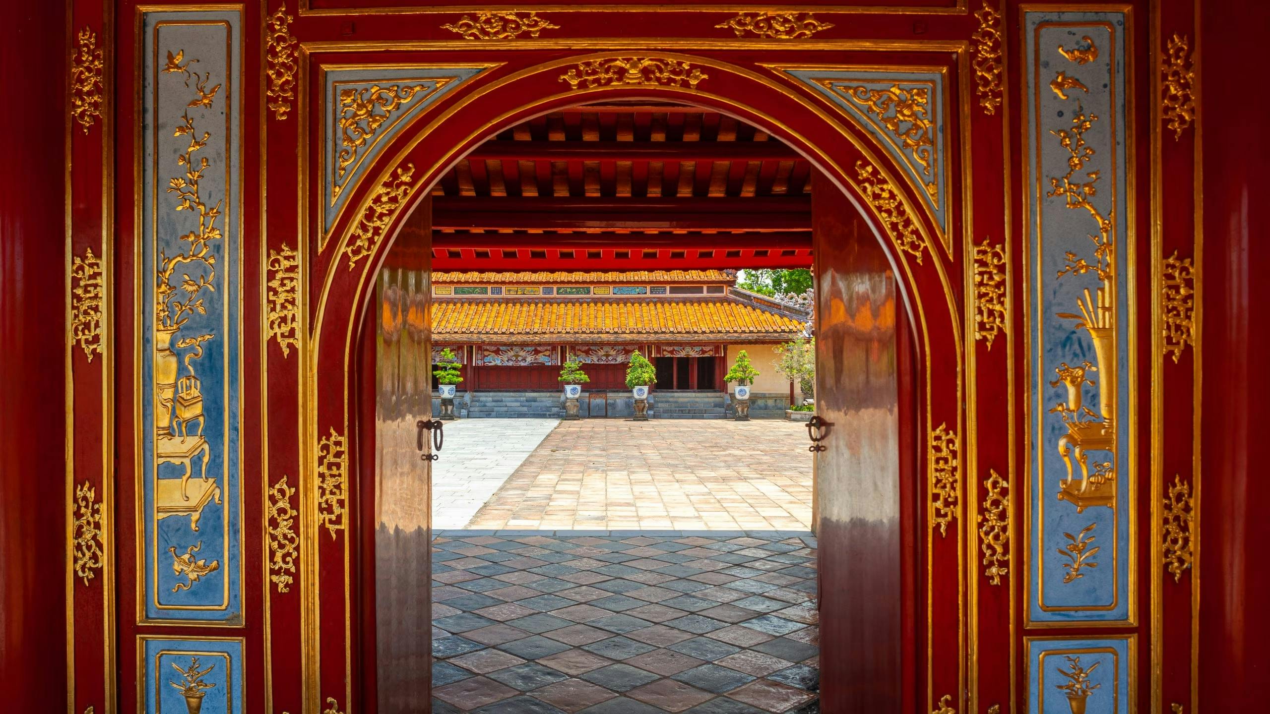 Tomb of Emperor Minh Mang Hue: Admission Ticket