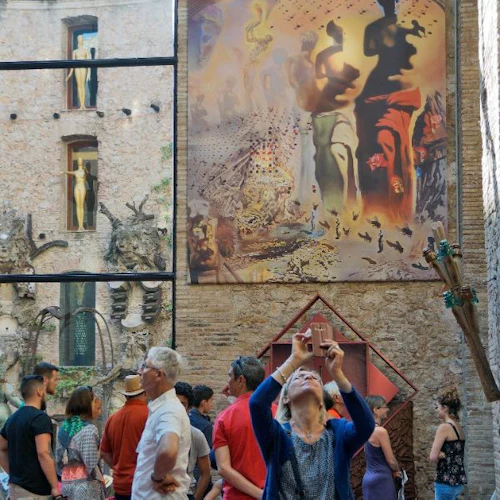 Dalí Theatre and Museum: Entry Ticket + Guided Tour - Photo 5