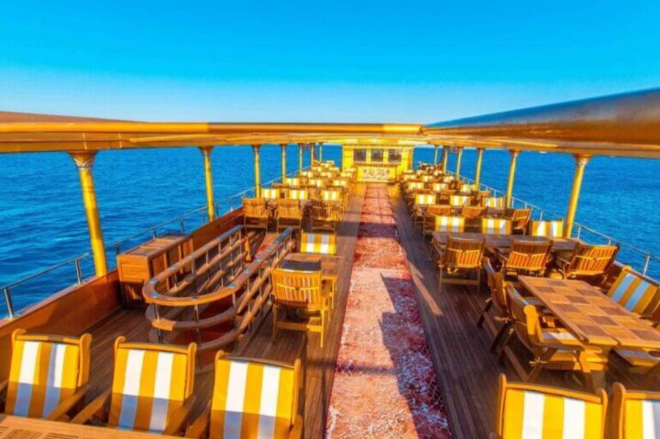 nefertari-boat-marsa-alam