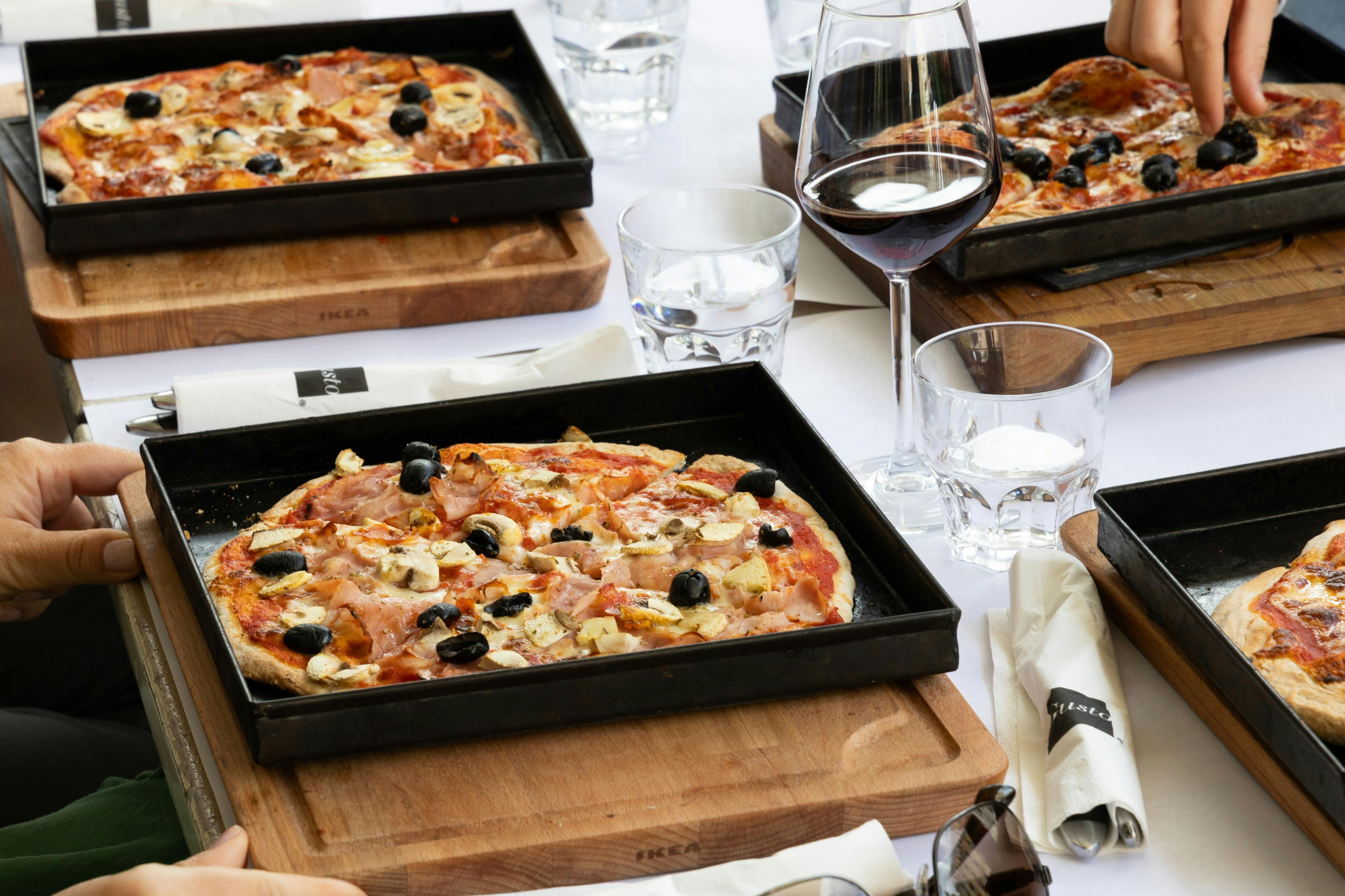 Eat And Walk Italy Cooking Class Pizza and Tiramisu