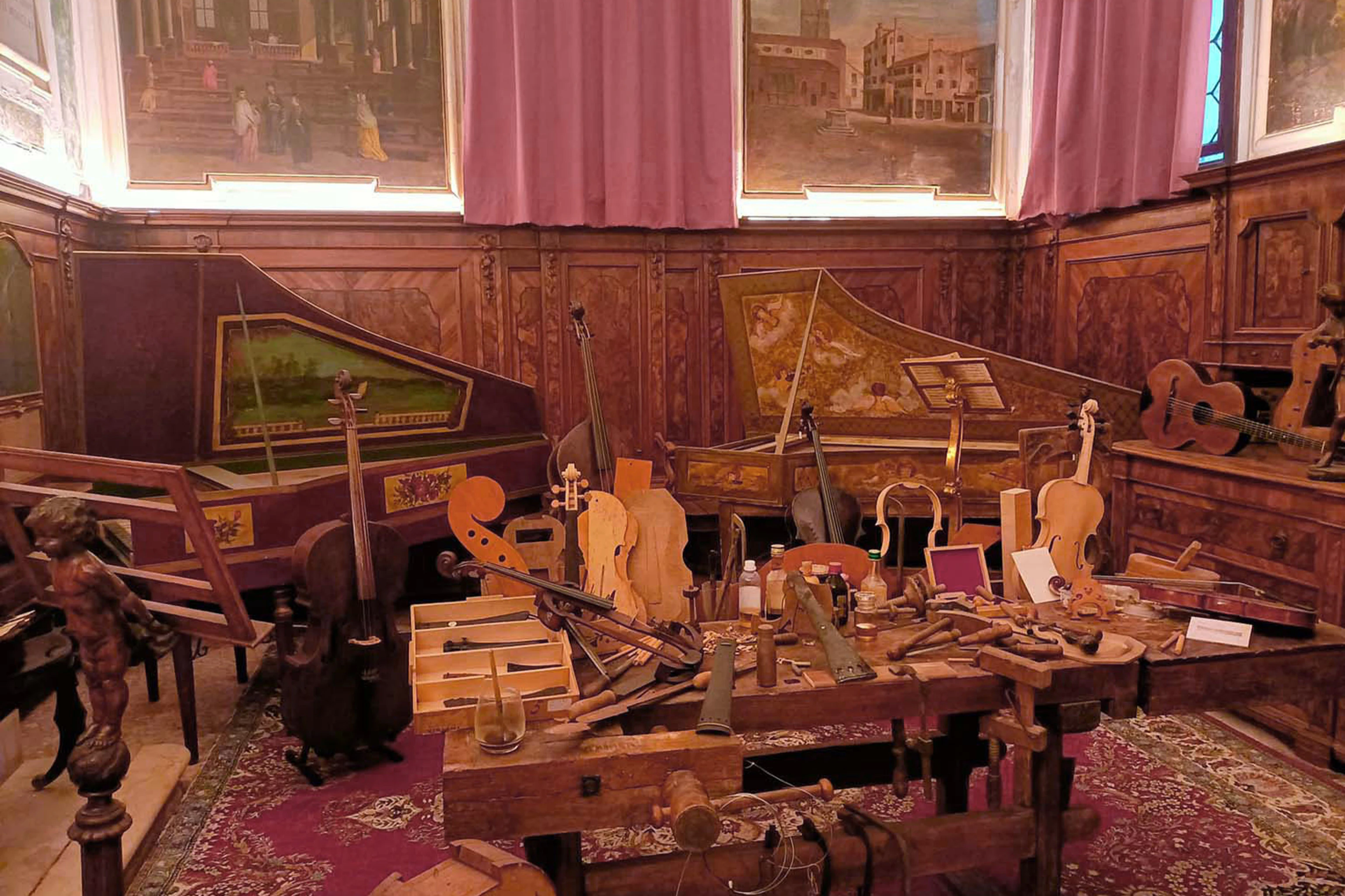 Venice: Vivaldi's Four Seasons by Interpreti Veneziani + Music Museum — Concerts in Venice