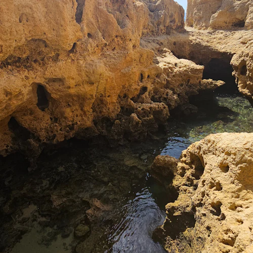 Gruta de Benagil, Praia da Marinha e Algar Seco: Visita guiada a partir de Faro - Photo 9