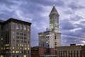 Smith Tower am Abend