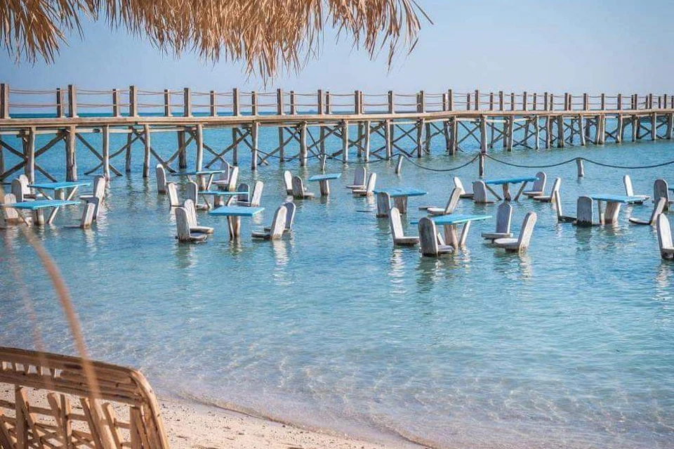 Orange Bay Lounge