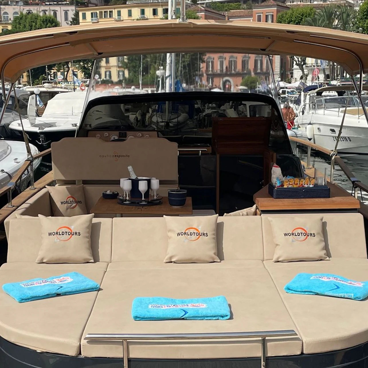 Naples: Sunset Cruise + Aperitif on Naples Gulf