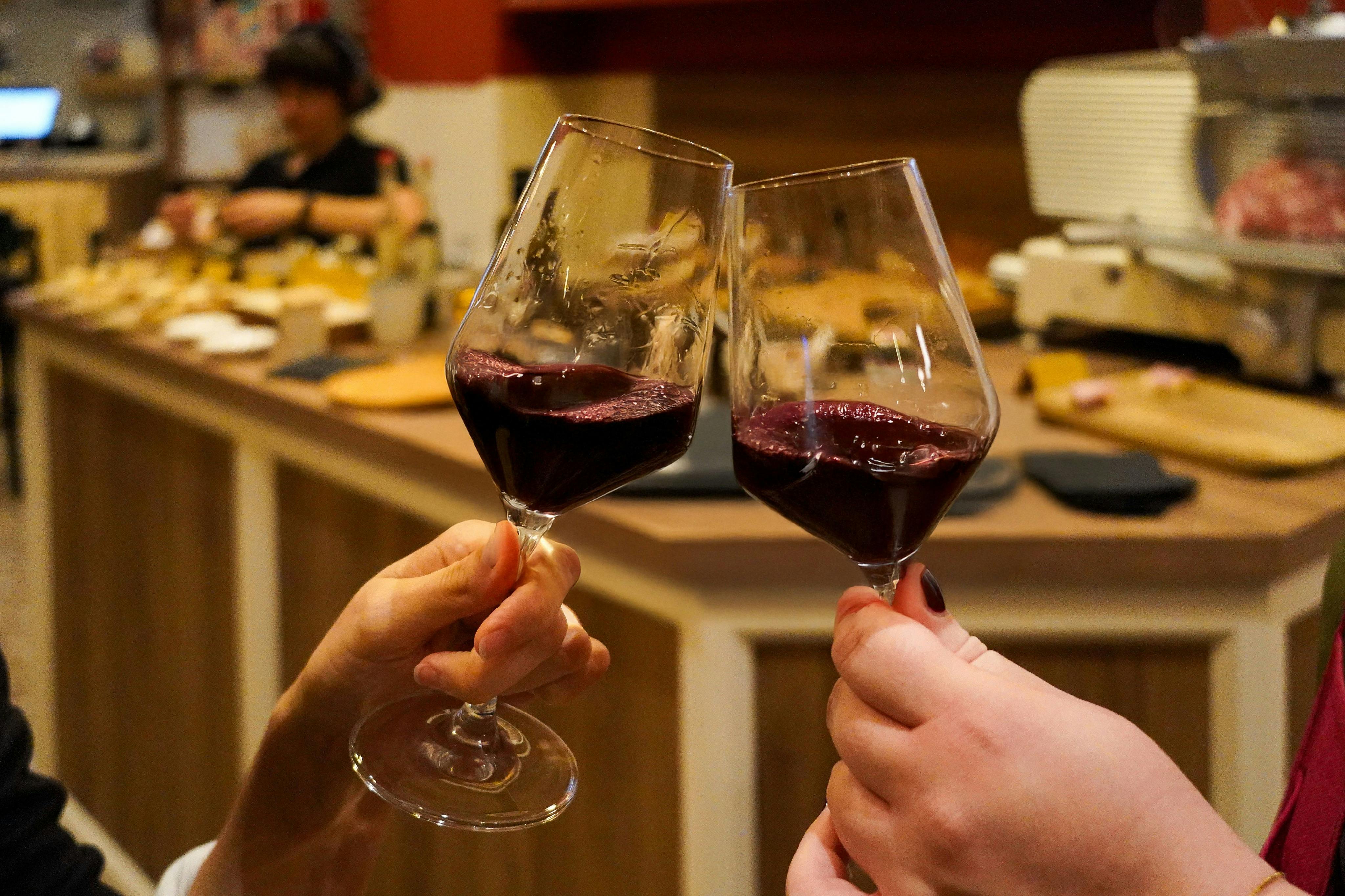 Bologna: degustazione guidata di vini rossi italiani — 4
