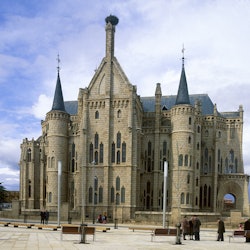 Palacio de Gaudí: General Admission