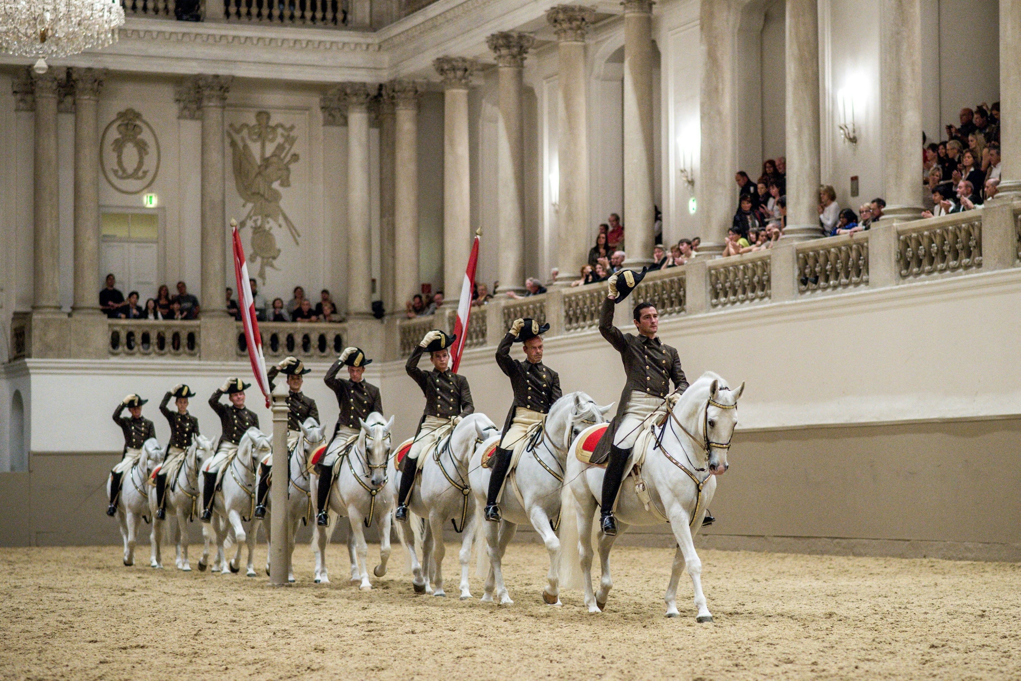 Spanish Riding School tickets Vienna