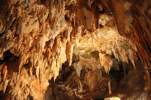 Cuevas de Toirano