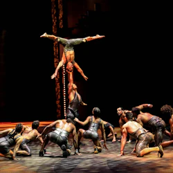 Dubai Canal: Luxury Dhow Cruise with La Perle Show Ticket 2