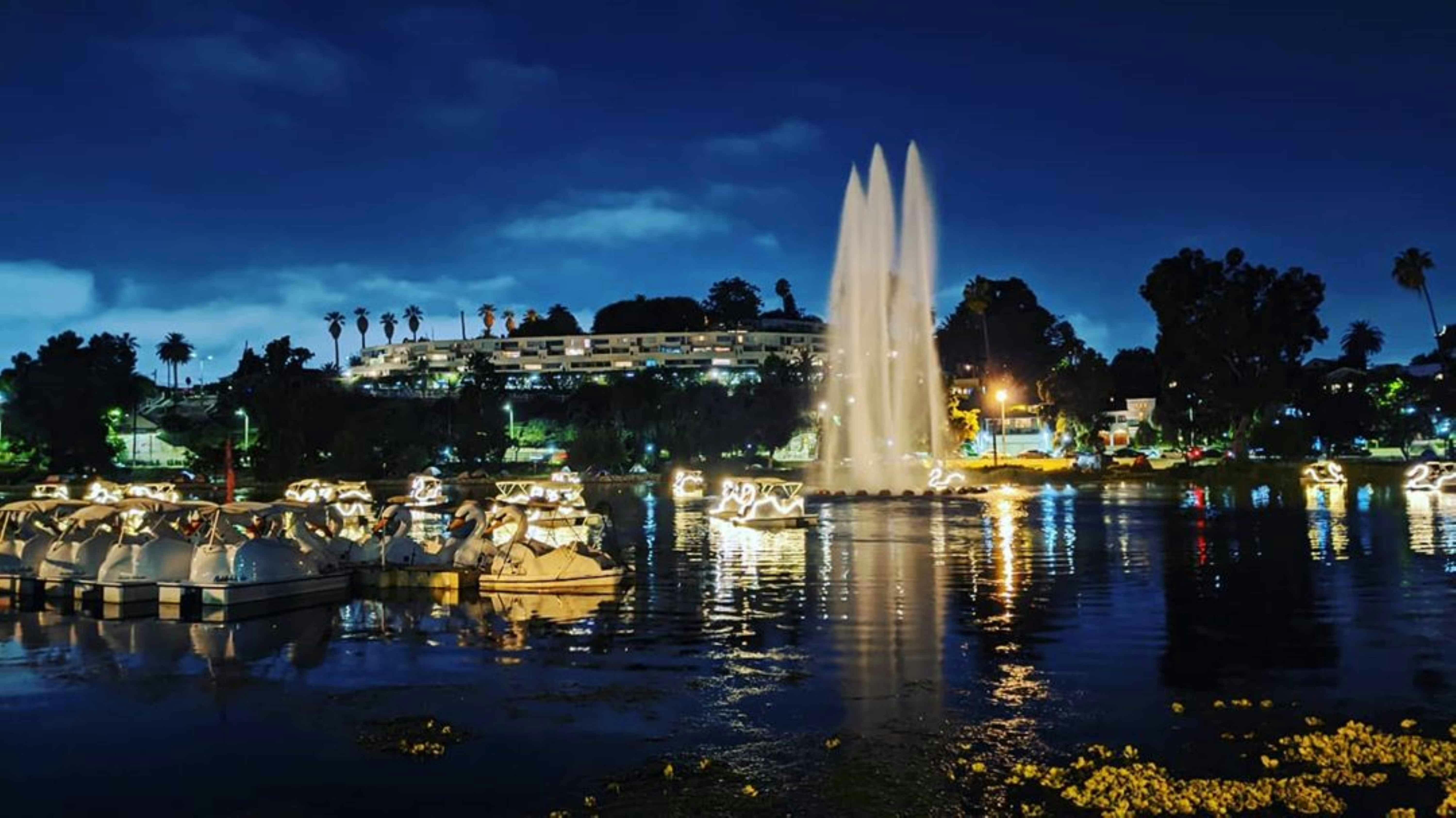 Los Angeles Echo Park Swan Boats Rental Tickets