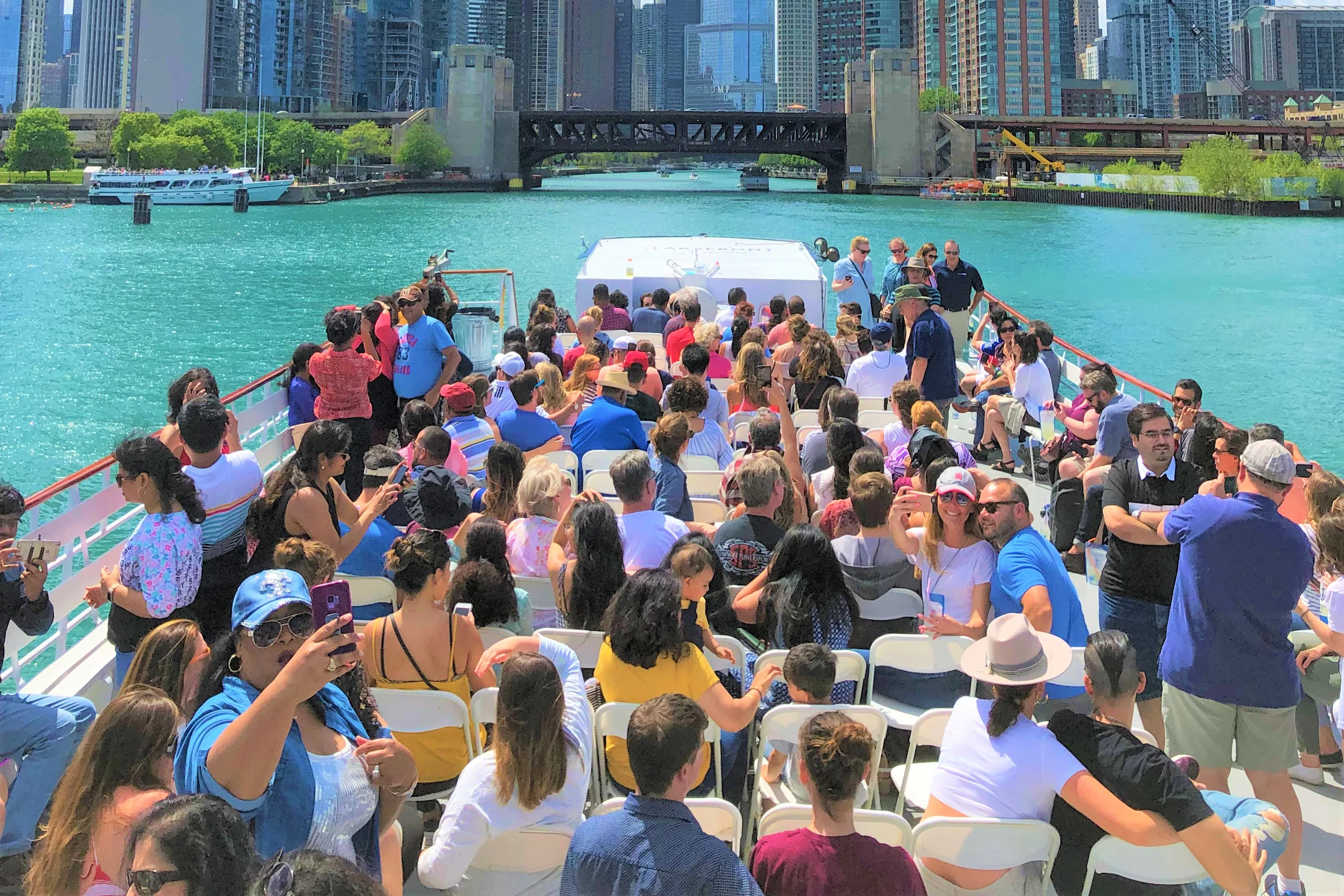Chicago: Guided Architecture River Cruise