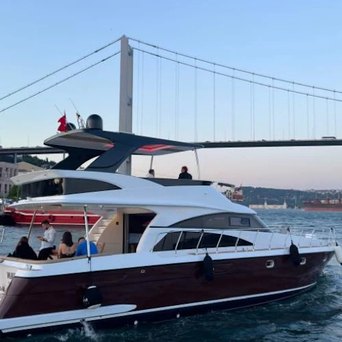 Istambul: cruzeiro privativo de 2 horas em iate com vista para o Estreito de Bósforo - Photo 5