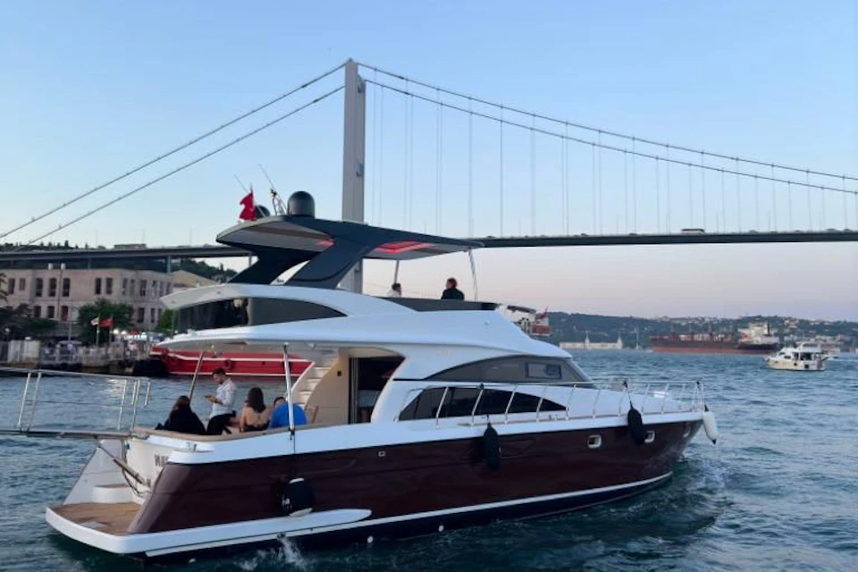 Bosphorus Yacht Rental