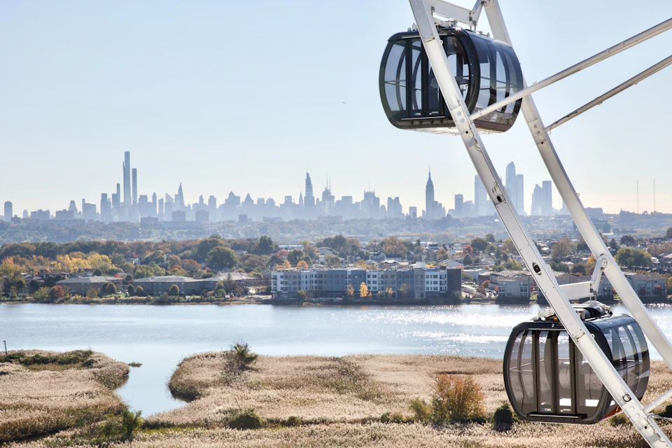 Excellent views of the skyline
