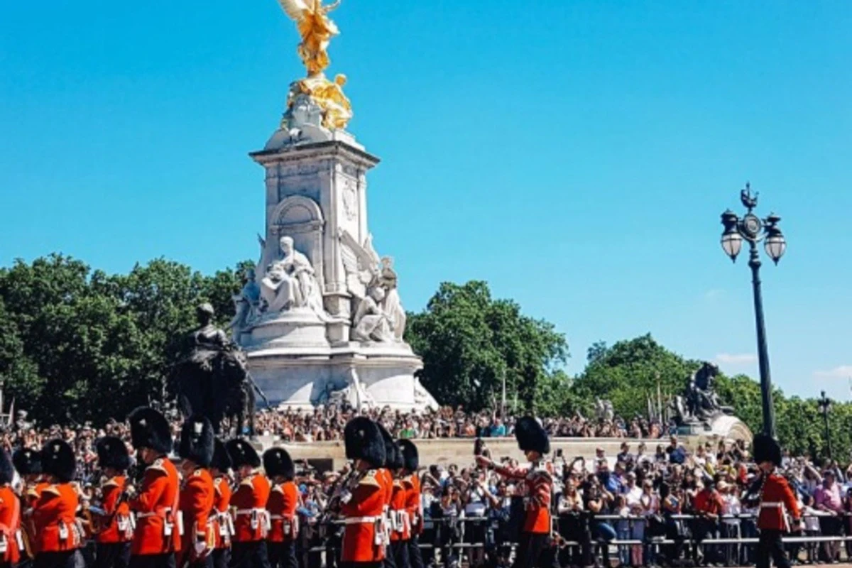 London: Kids Free Guided City Tour