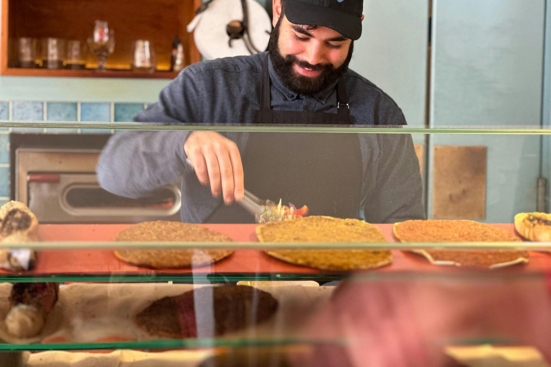 Lahmajun υπό κατασκευή