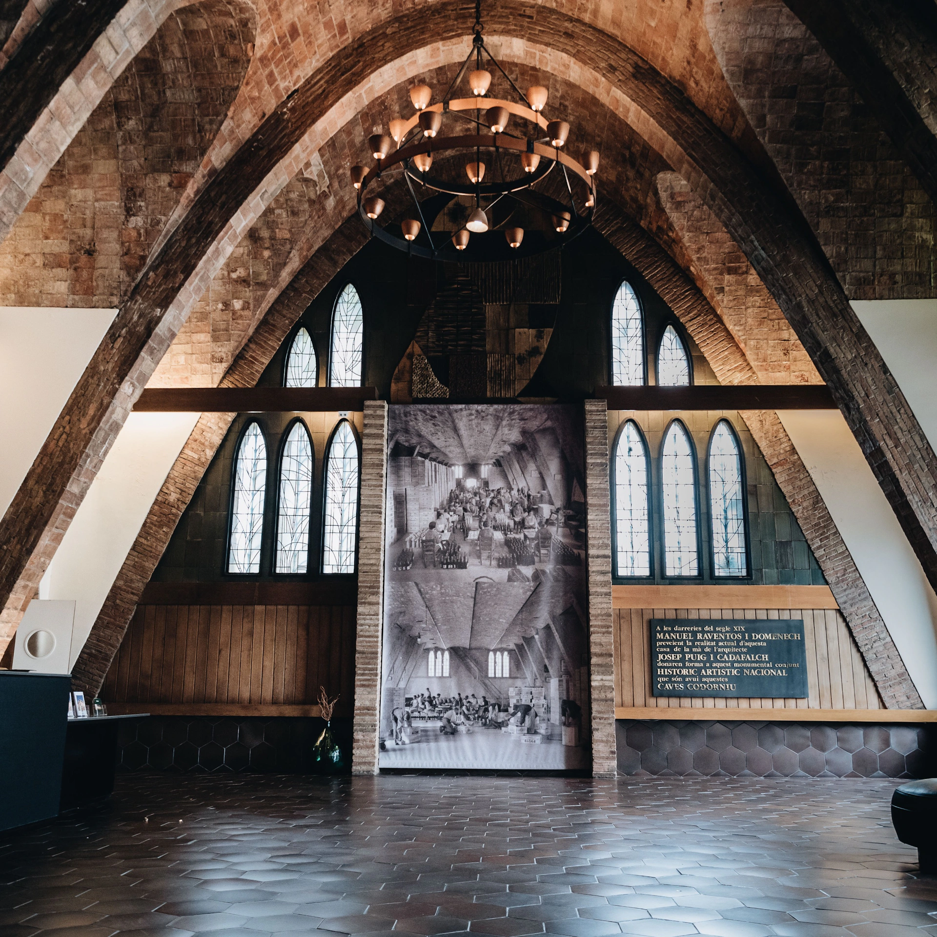 Celler Codorníu: Visita guiada + Degustació de caves