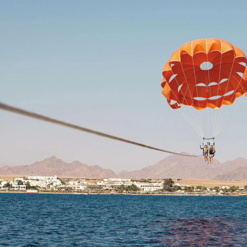 Hurghada: Experiência guiada de Parasailing + Transfer de ida e volta - Photo 8