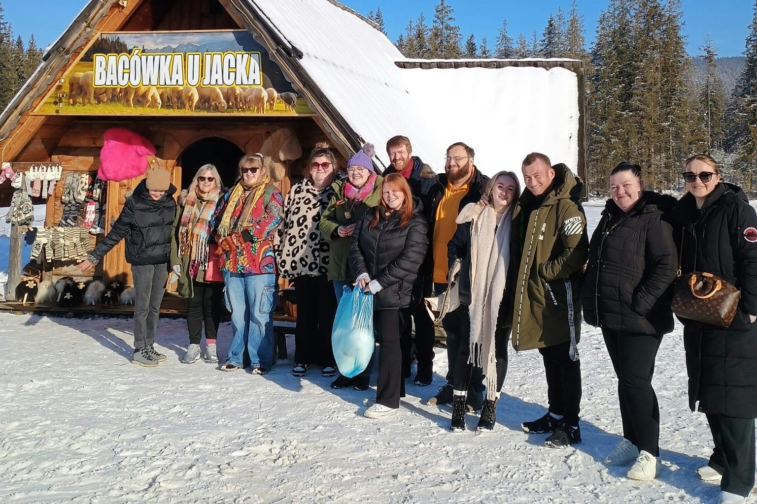 チーズとウォッカのテイスティング後のグループ