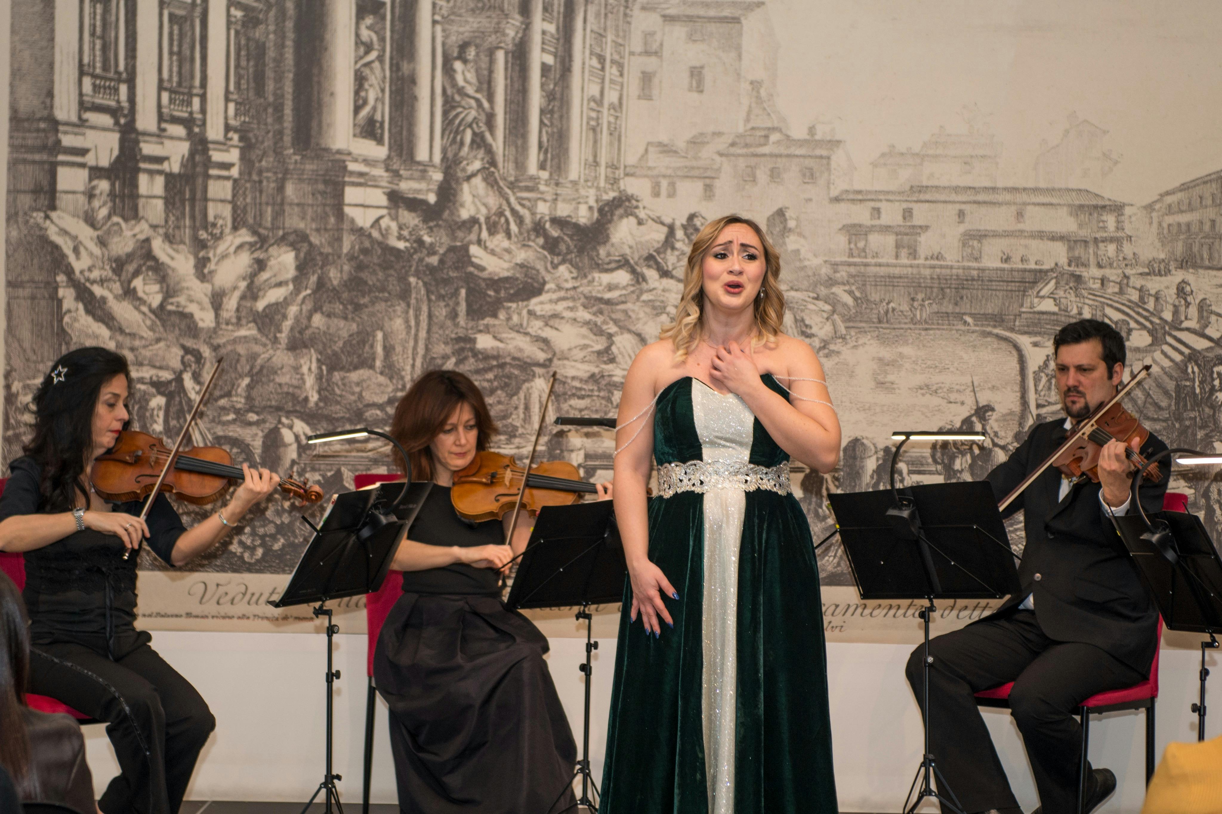 Σοπράνο που τραγουδάει το "O mio babbino caro" από το "Gianni Schicchi" του Πουτσίνι